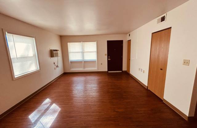 One Bedroom Apartment For Rent Gallery 2