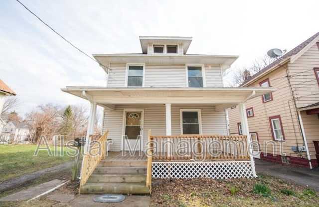 284 Gordon Drive photos photos