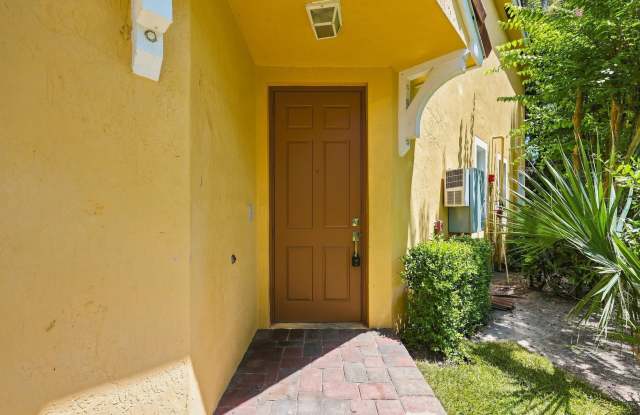 813 Pipers Cay Drive Gallery 4