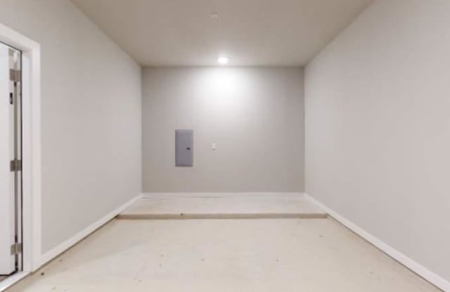 2777 Westpointe Dr Gallery 1