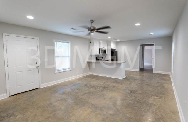 100 Robin Lane Gallery 2