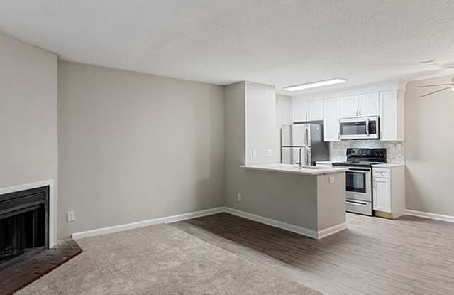 The Forest at Chasewood Apartment Homes Gallery 2