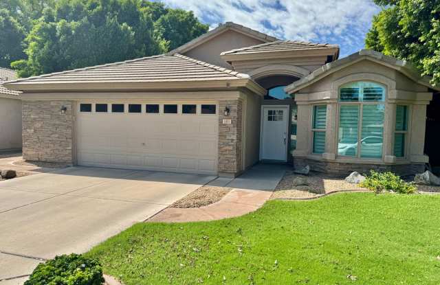 Gorgeous 3 Bedroom Furnished Home on Water! Spectacular Views! Gallery 3