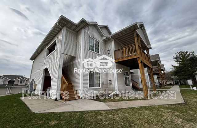 950 67th St photos photos