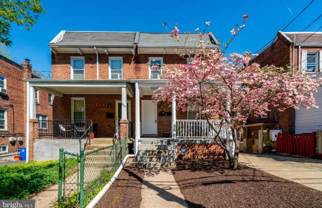 1553 19TH Street N photos photos