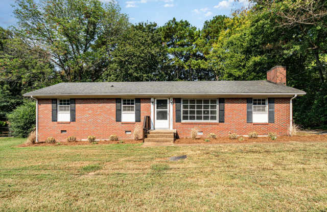 Brand new renovated home in Gallatin 4 bedrooms/2.5 Bathroom photos photos