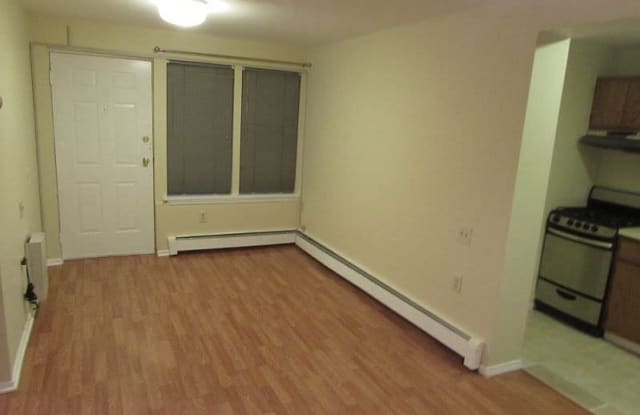 64 2ND ST - 64 2nd St, Hoboken, NJ 07030
