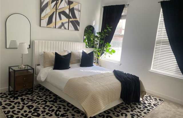390 17th Street NW photos photos