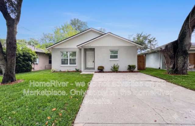 2213 E Emma St photos photos