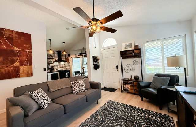AVAILBLE NOW !! 2 Bedroom 2 Bathroom Home in Desert Hot Springs photos photos