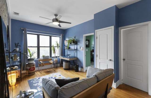 5605 N Glenwood Avenue photos photos