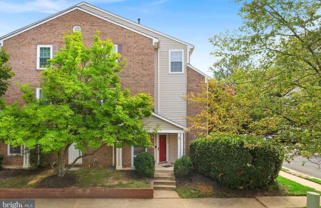 11706 ROCKAWAY Lane Gallery 1