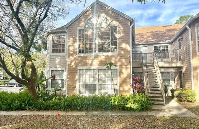 696 Youngstown Pkwy unit 319 - 696 Youngstown Parkway, Altamonte Springs, FL 32714