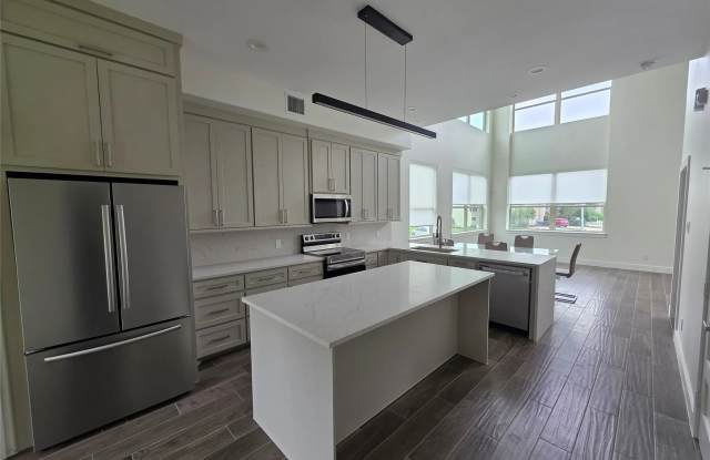 12255 Trail Hollow Drive Gallery 2