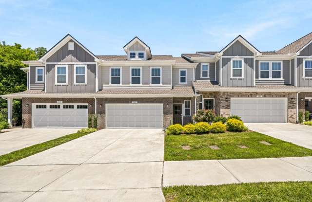 4BR Townhome in the Heart of Franklin Gallery 1