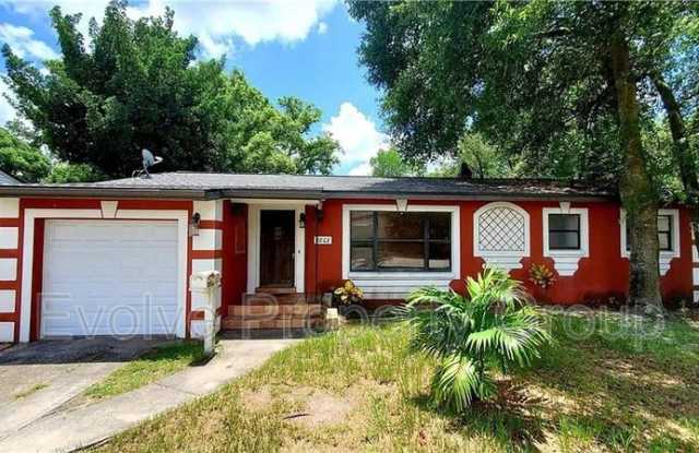 2808 E Anderson St photos photos