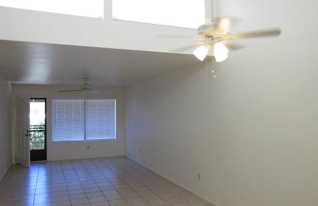 47892 Oasis Court Gallery 2