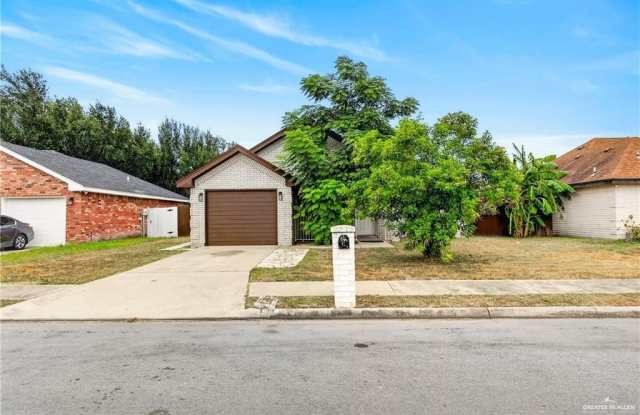 3302 N Cognac Drive Gallery 2
