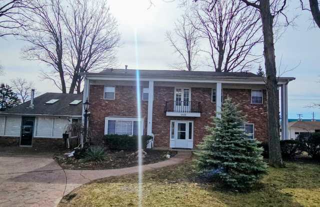 5831 W 25th St photos photos