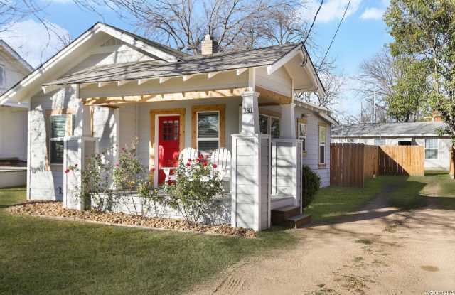 131 Klein St unit: 1 photos photos