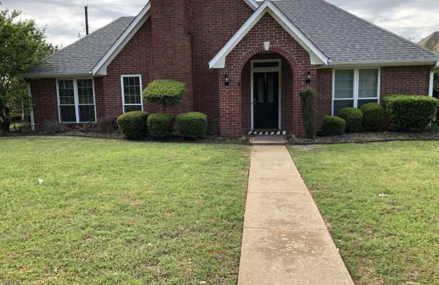 825 Fairway Street photos photos