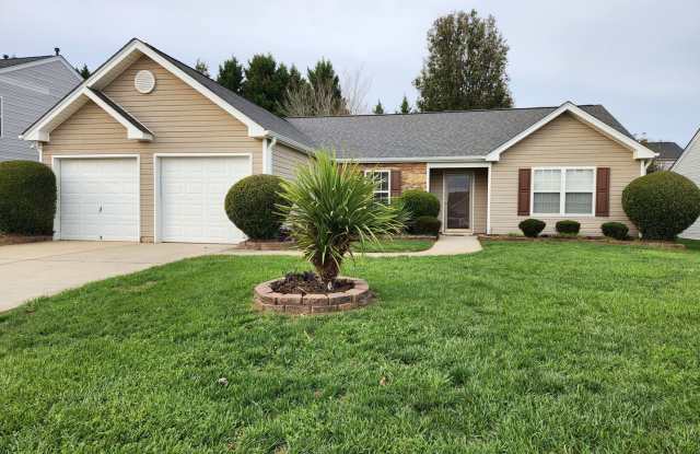 3 Bedroom Ranch in Avensong - 12109 Chantress Lane, Charlotte, NC 28215