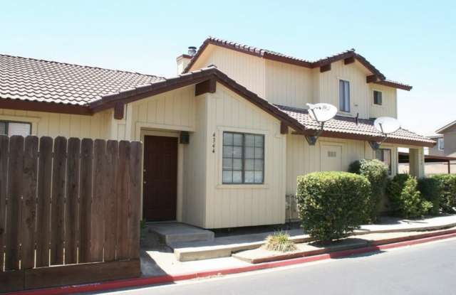 4344 W Cypress Ave - 4344 West Cypress Avenue, Visalia, CA 93277