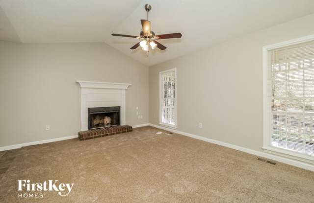 206 Peach Crossing Drive Gallery 2
