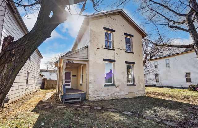 Four Bedroom Available in Dayton! photos photos Four Bedroom Available in Dayton! photos photos