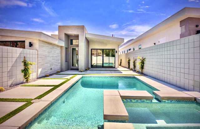54450 Avenida Diaz photos photos
