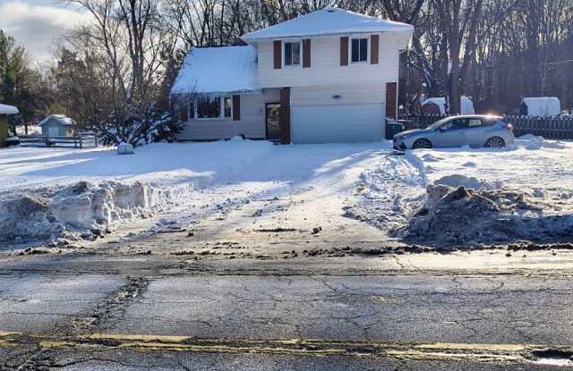 37910 Aurora Road photos photos