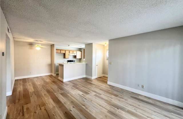 2989 Juniper Hills Boulevard Gallery 2