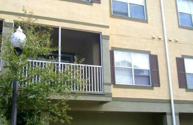 Charming Condo in the Estates at Park Central - 2532 Grand Central Parkway, Orlando, FL 32839