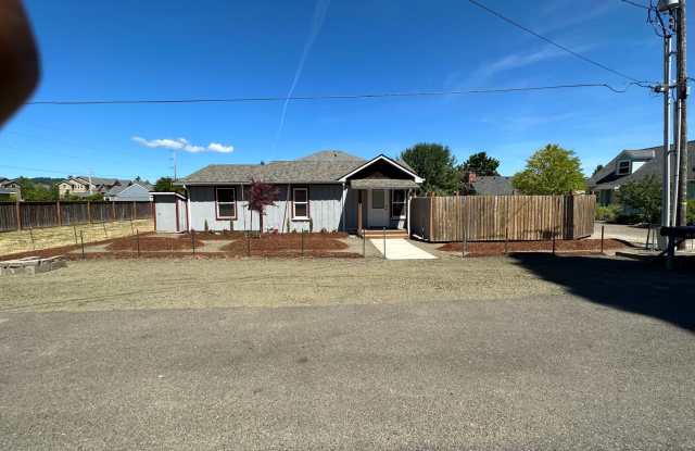 Available now: 3 bedroom~ 1 bath one level house in SW Corvallis photos photos