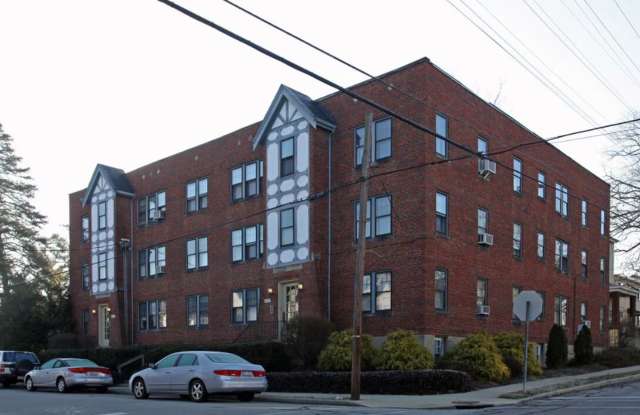 Courtland Ave. Apartments photos photos