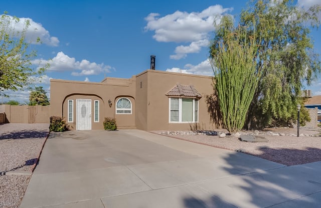 1163 N MESQUITE Lane - 1163 North Mesquite Lane, Coolidge, AZ 85128