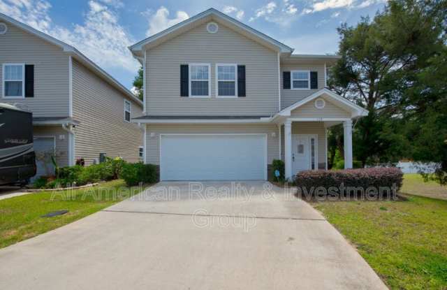 119 Farrah Avenue photos photos