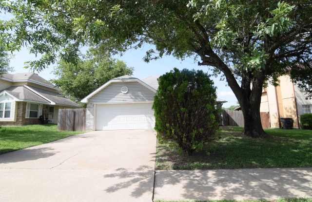 2203 Armadillo Dr photos photos