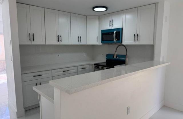 4421 SW 72nd Terrace, Davie, FL 33314 Gallery 4