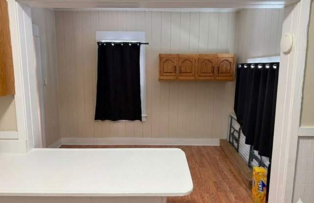 901 West Main Street photos photos