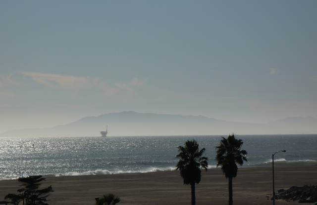 259 South Ventura Road Gallery 3