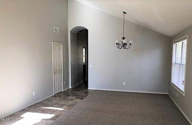 150 S Cobblestone Drive Gallery 2