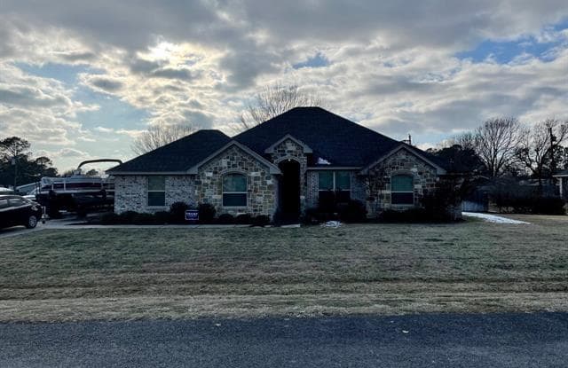4407 Cove Timber - 4407 Cove Timber Circle, Hood County, TX 76049
