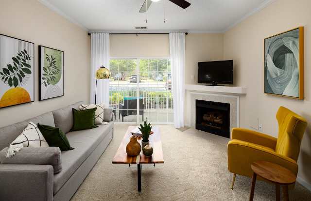 Abberly Twin Hickory Gallery 2