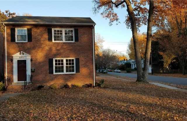 4001 Hermitage Road photos photos