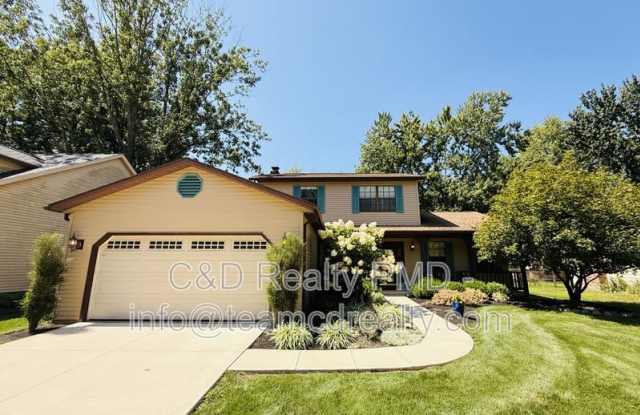 8462 Glenbrook Dr, Olmsted TWP OH, 44138 photos photos