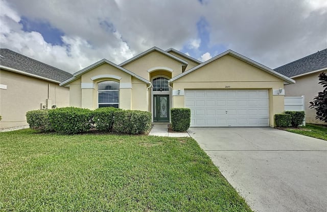 2855 BLOOMING ALAMANDA LOOP - 2855 Blooming Alamanda Loop, Four Corners, FL 34747