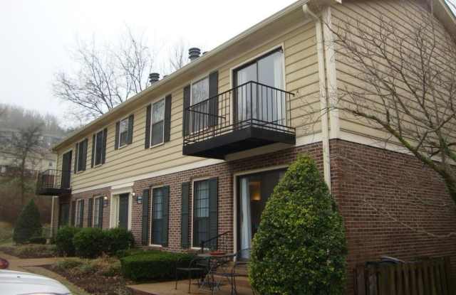 Efficiency Condo Close to the Interstate Gallery 1