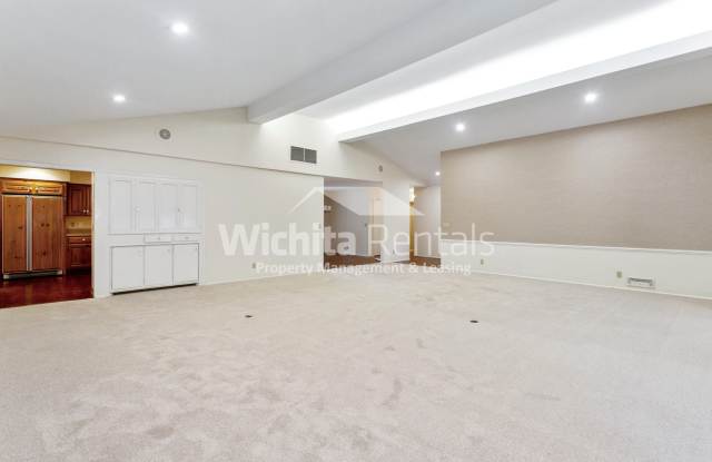 Beautiful 2,961 Sqft home in a Great Neighborhood!! Gallery 4