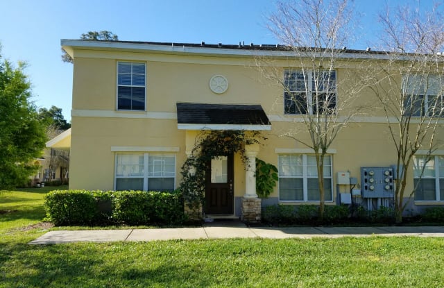 6264 Maisie Rd - 6264 Maisie Rd, Zephyrhills, FL 33542